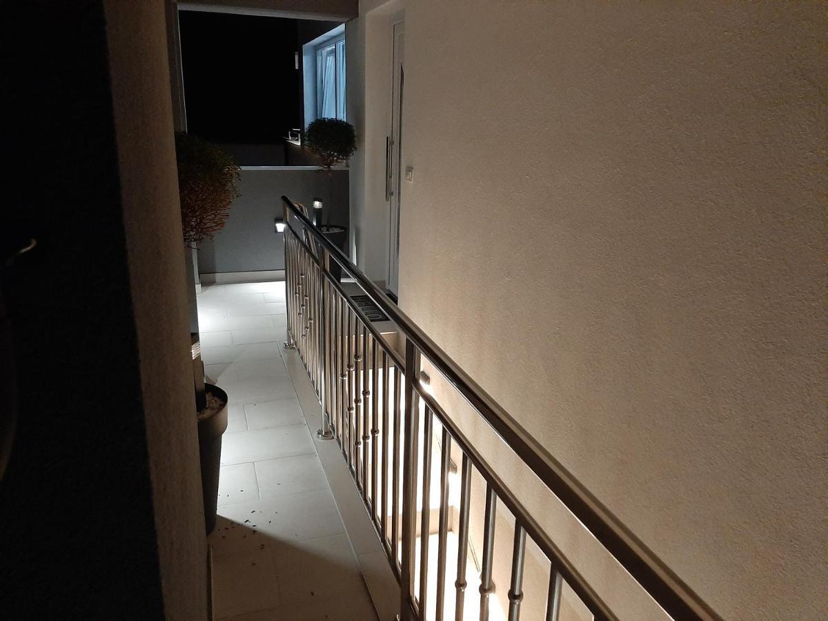 Deluxe Apartman Korina & Ramona Zadar Buitenkant foto