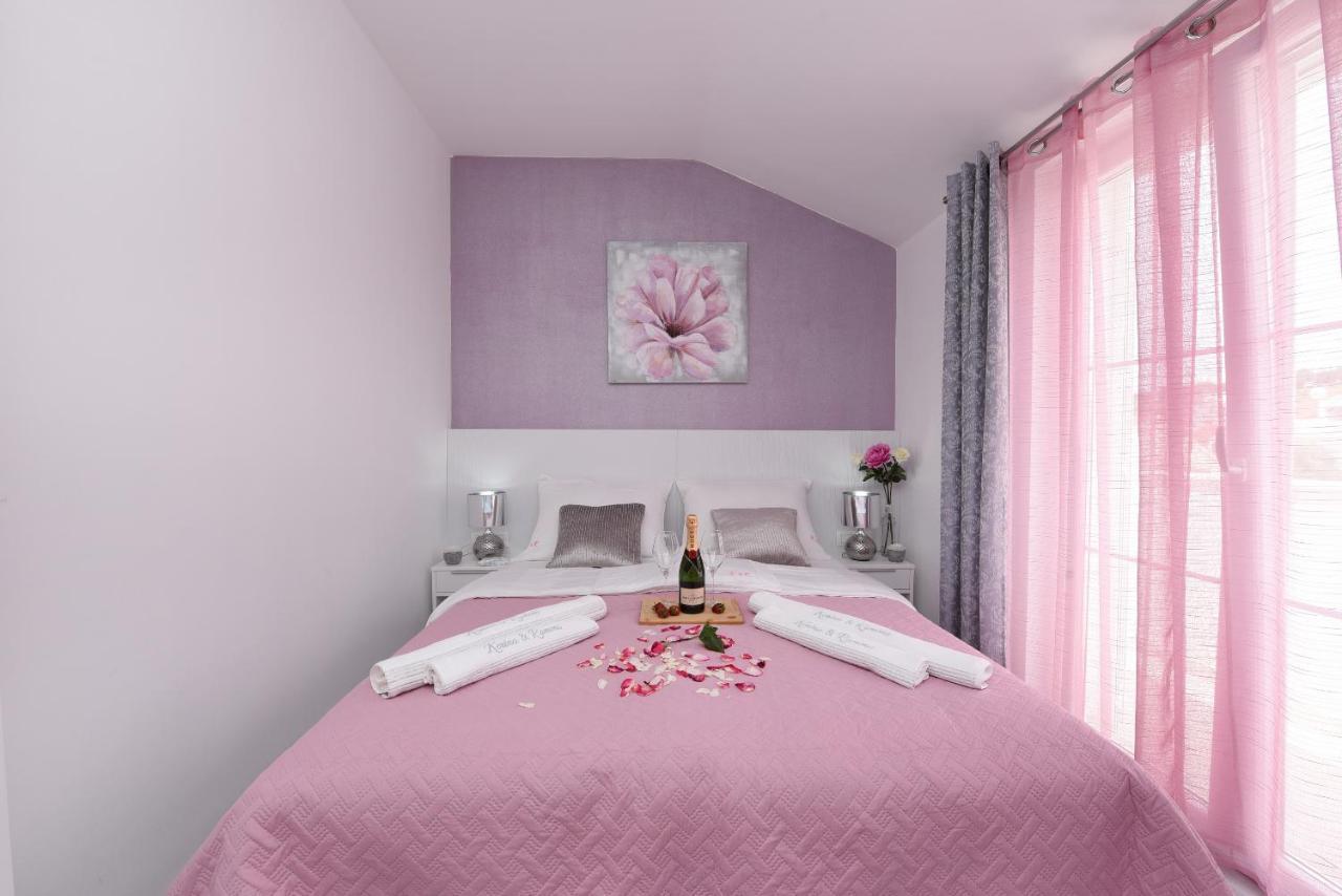 Deluxe Apartman Korina & Ramona Zadar Buitenkant foto
