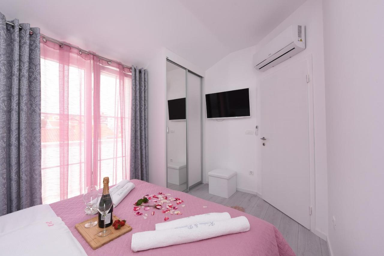 Deluxe Apartman Korina & Ramona Zadar Buitenkant foto